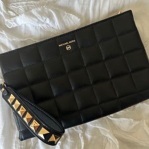 Michael Kors extra Large Double Gusset Wristlet